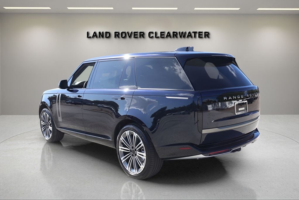 2026 Land Rover Range Rover SE LWB