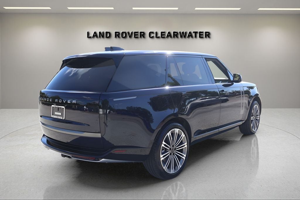 2026 Land Rover Range Rover SE LWB