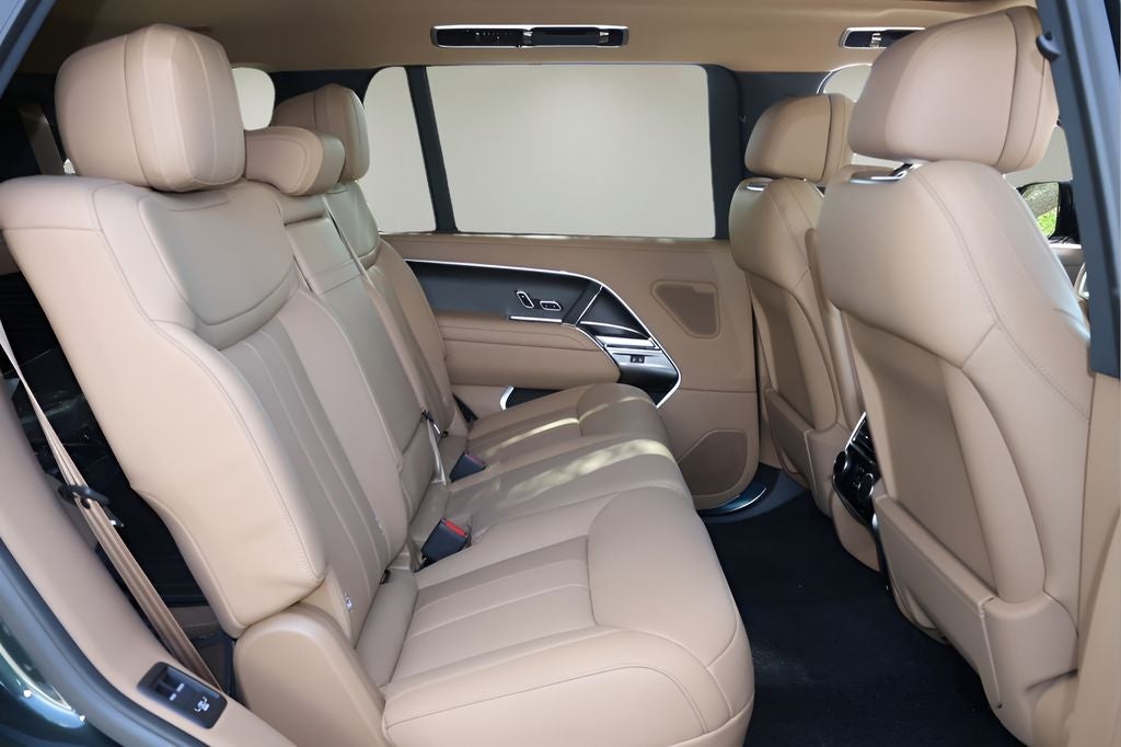 2026 Land Rover Range Rover SE LWB
