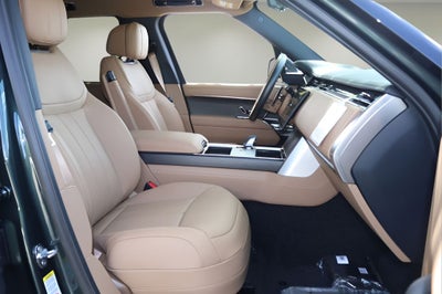 2026 Land Rover Range Rover SE LWB