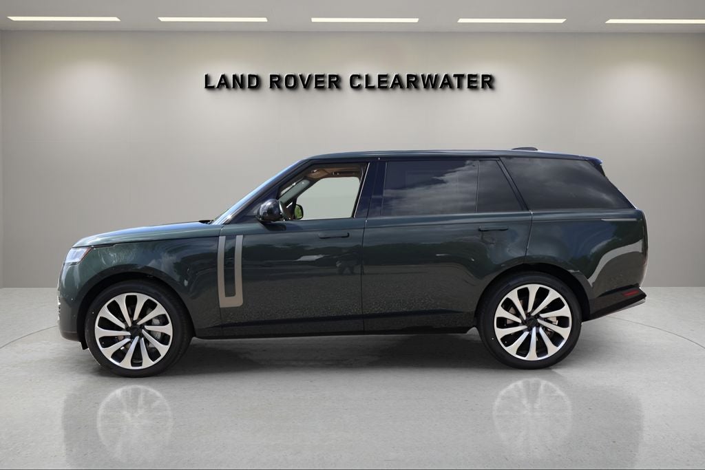 2026 Land Rover Range Rover SE LWB