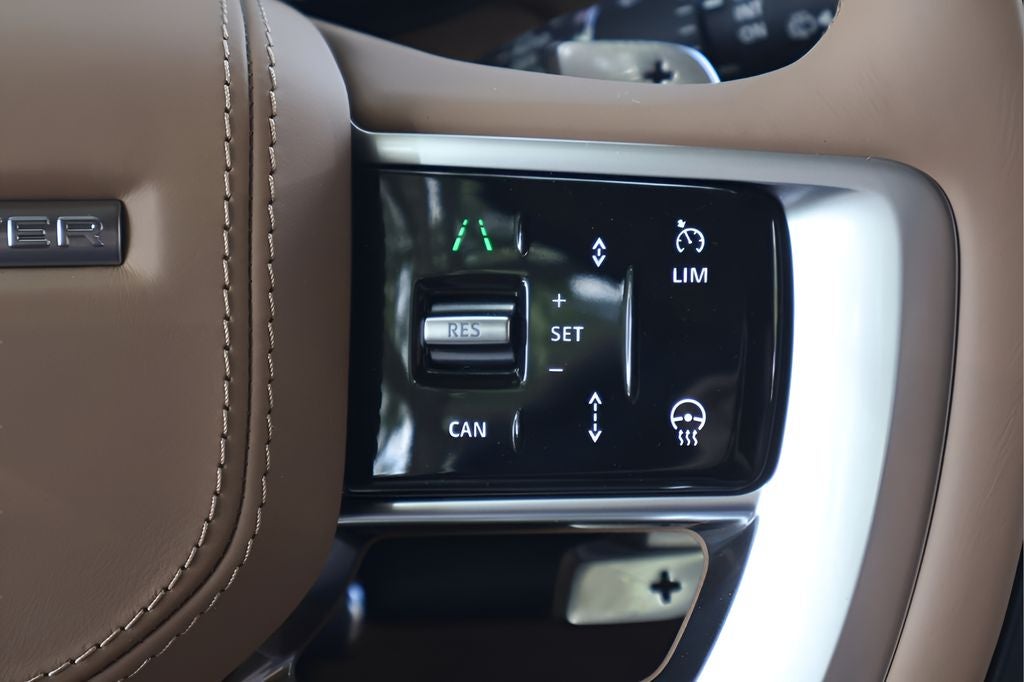 2026 Land Rover Range Rover SE LWB