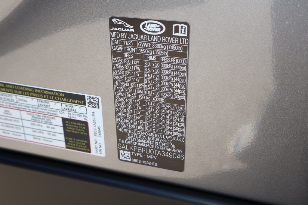 2026 Land Rover Range Rover SE LWB