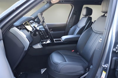 2026 Land Rover Range Rover SE LWB