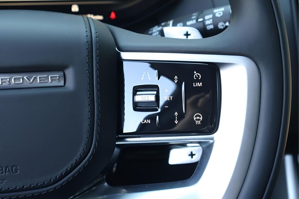 2026 Land Rover Range Rover SE LWB