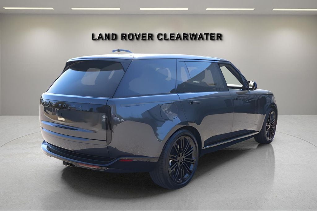 2026 Land Rover Range Rover SE LWB