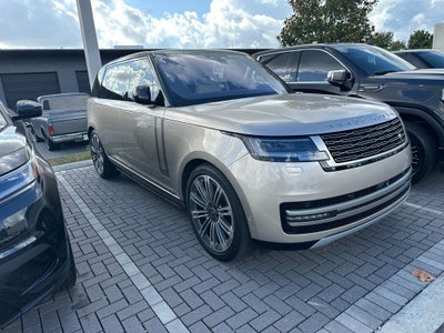 2023 Land Rover Range Rover SE LWB