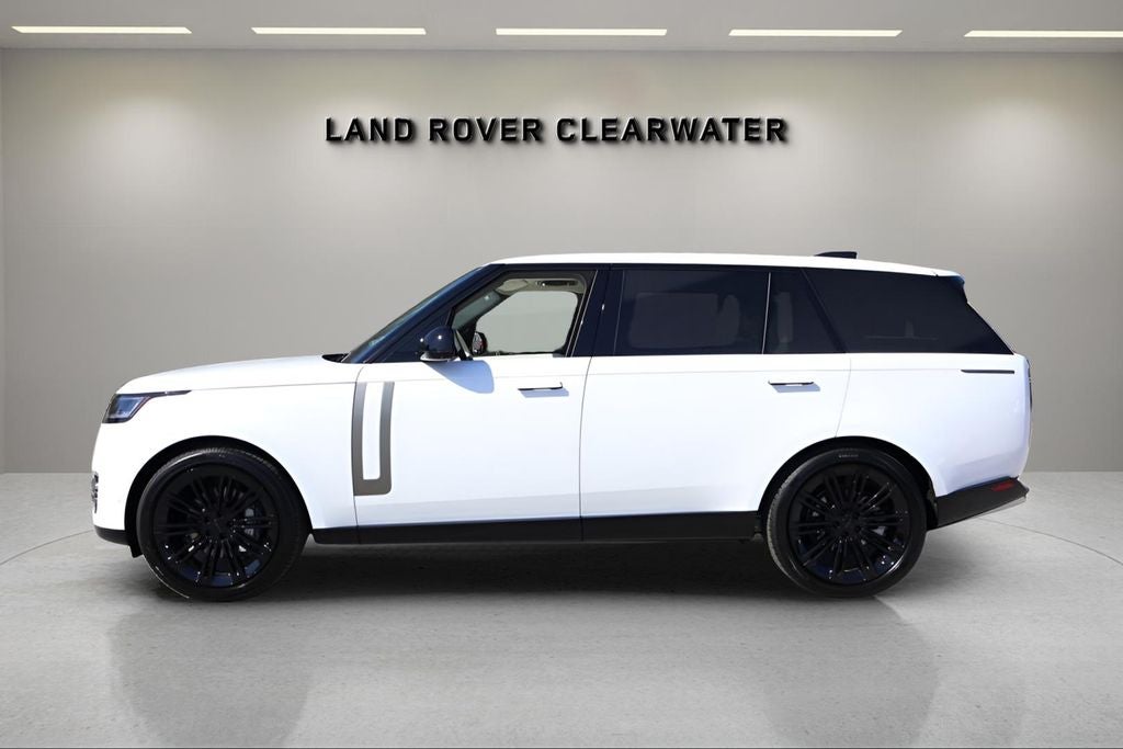 2026 Land Rover Range Rover SE LWB