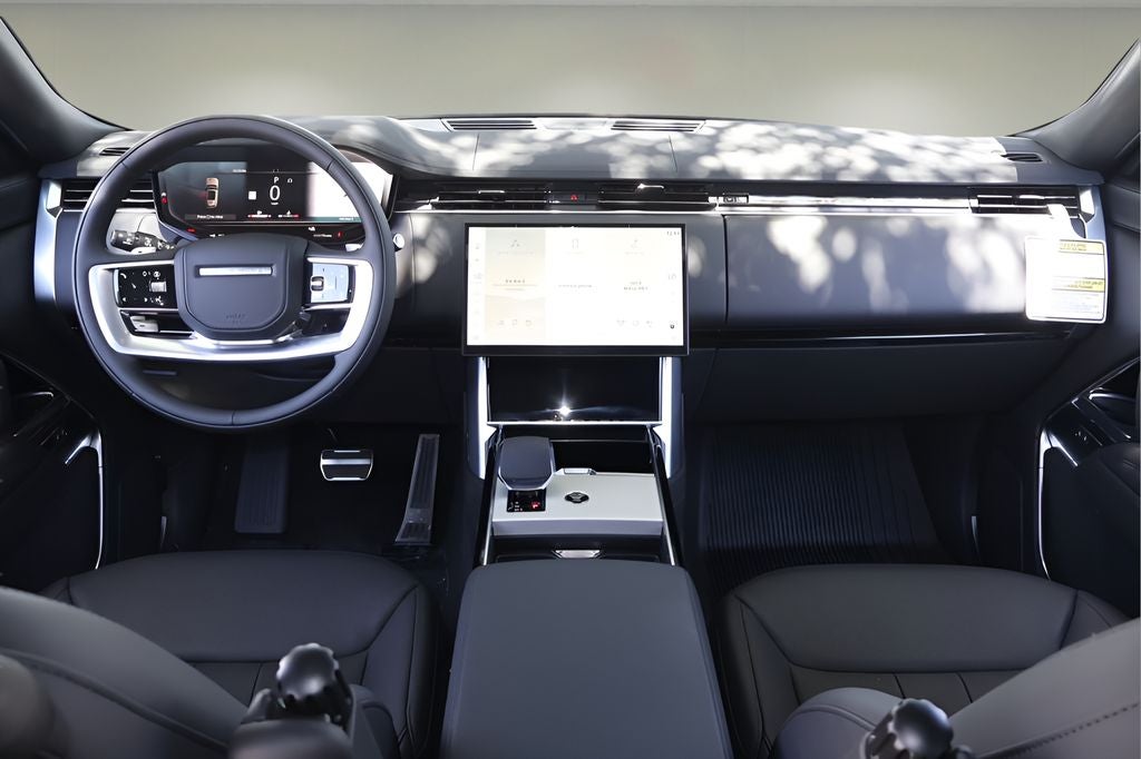 2026 Land Rover Range Rover SE LWB