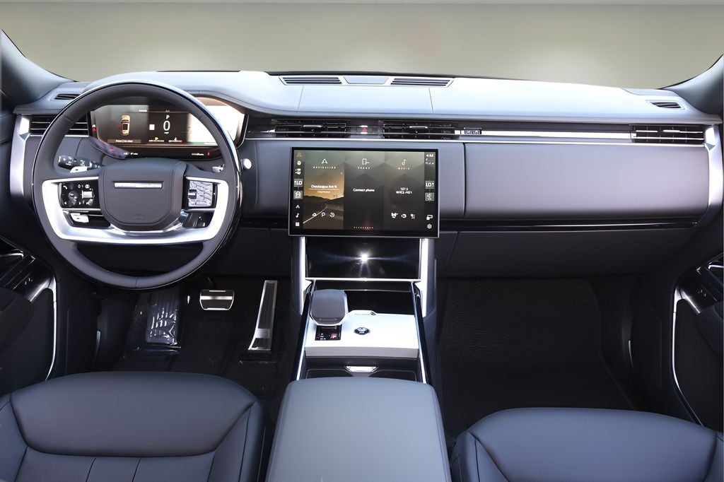2026 Land Rover Range Rover SE LWB