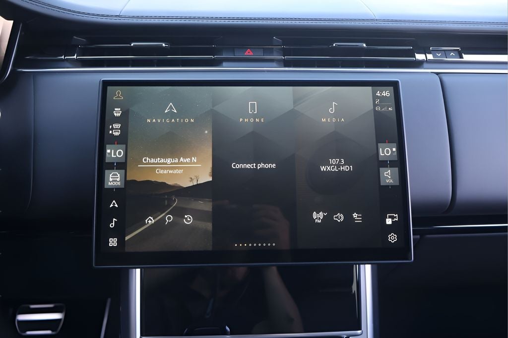 2026 Land Rover Range Rover SE LWB