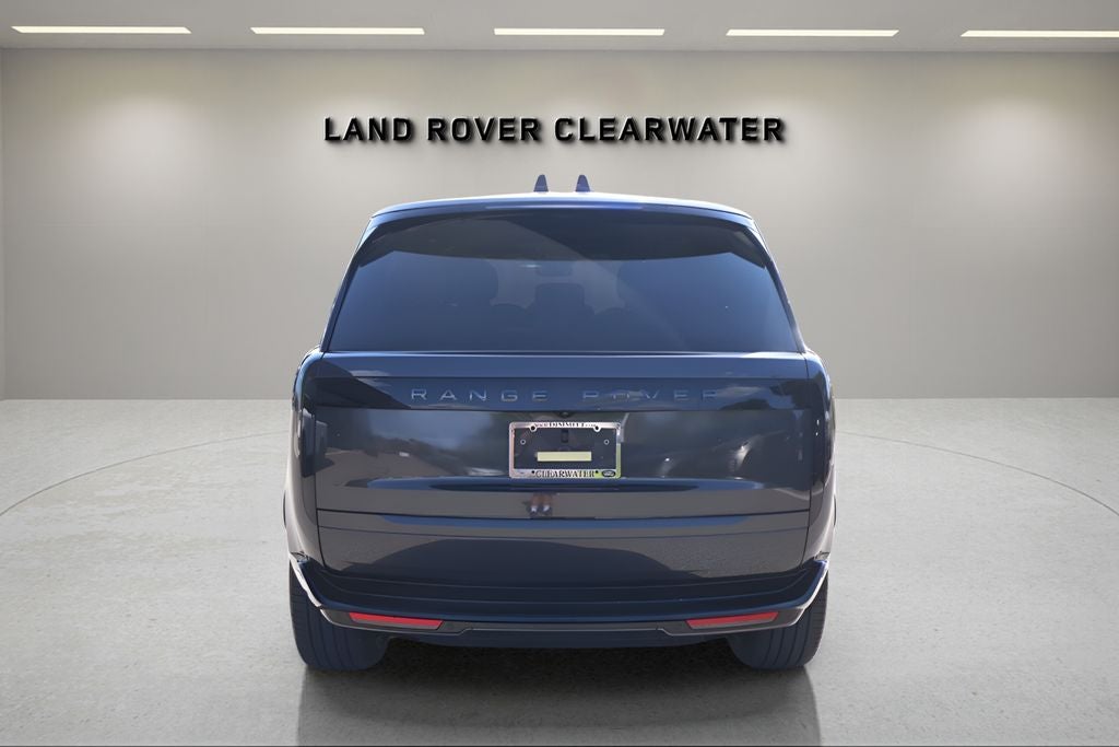 2026 Land Rover Range Rover SE LWB