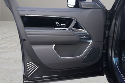 2026 Land Rover Range Rover SE LWB