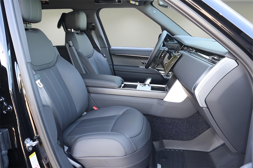 2026 Land Rover Range Rover SE LWB