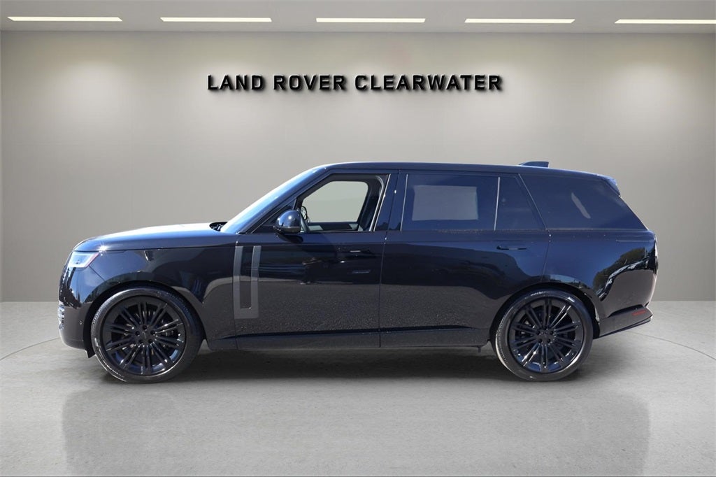 2026 Land Rover Range Rover SE LWB