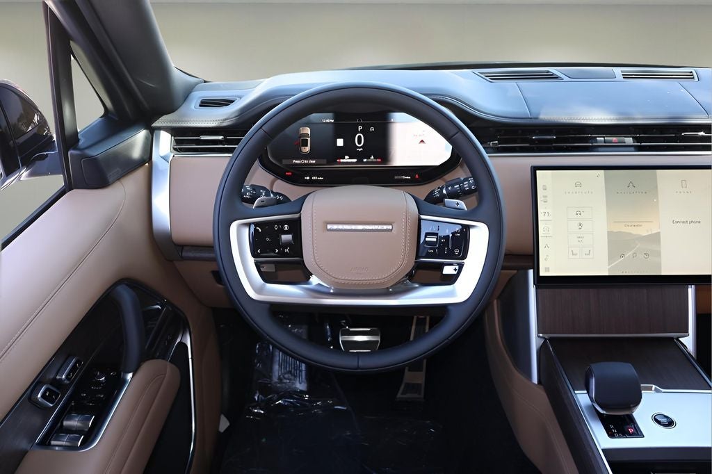 2026 Land Rover Range Rover SE LWB