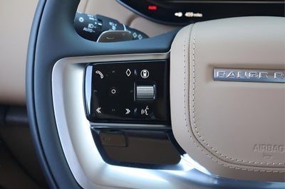 2026 Land Rover Range Rover SE LWB