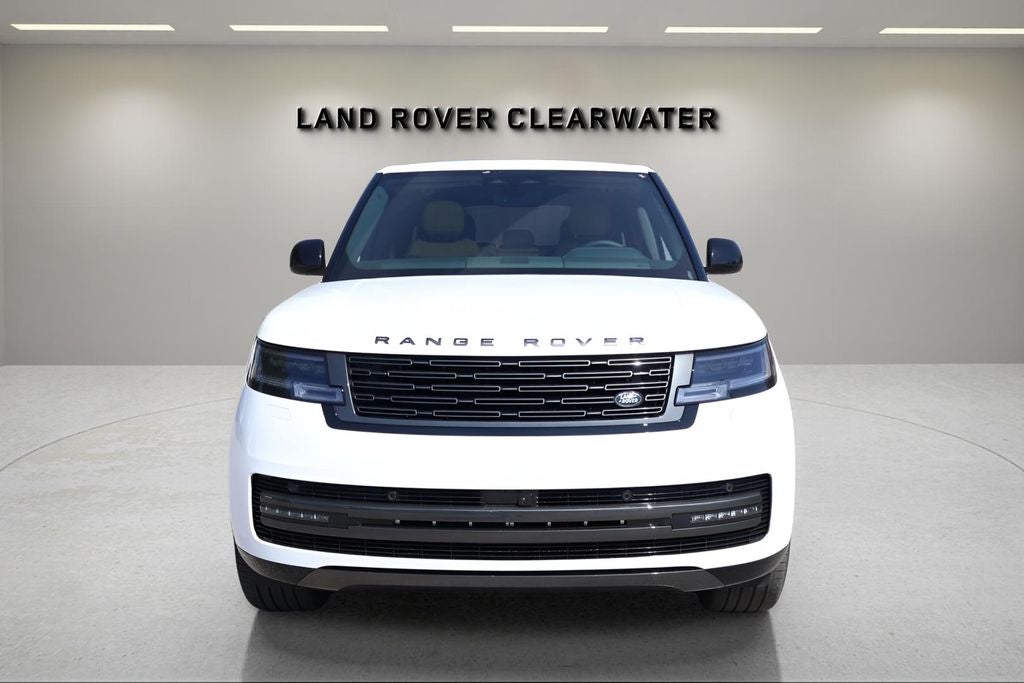 2026 Land Rover Range Rover SE LWB