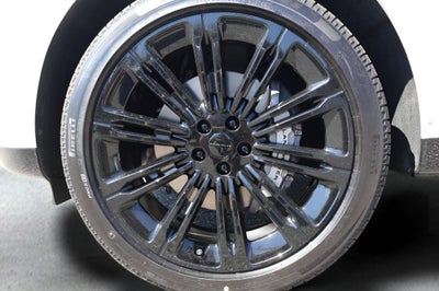 2026 Land Rover Range Rover SE LWB