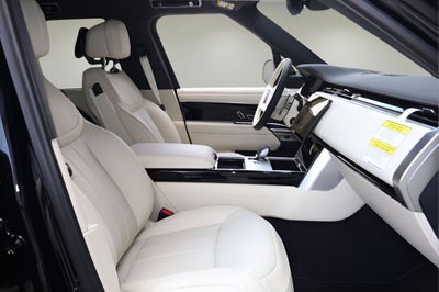 2026 Land Rover Range Rover SE LWB