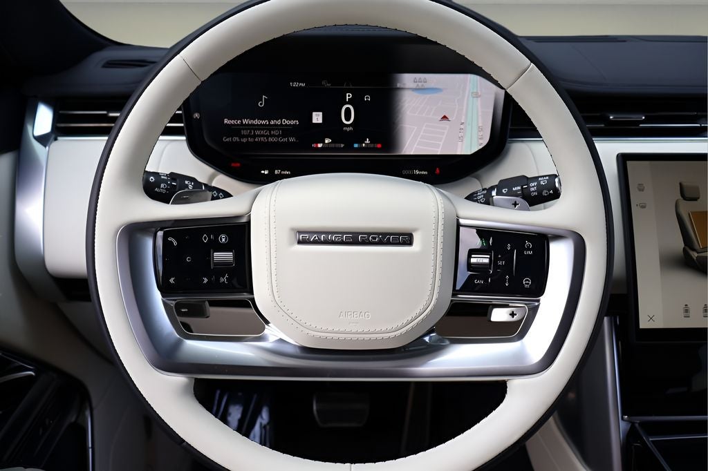 2026 Land Rover Range Rover SE LWB