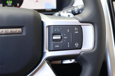 2025 Land Rover Discovery S