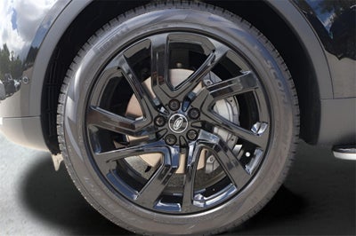 2025 Land Rover Discovery S