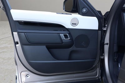 2026 Land Rover Discovery S