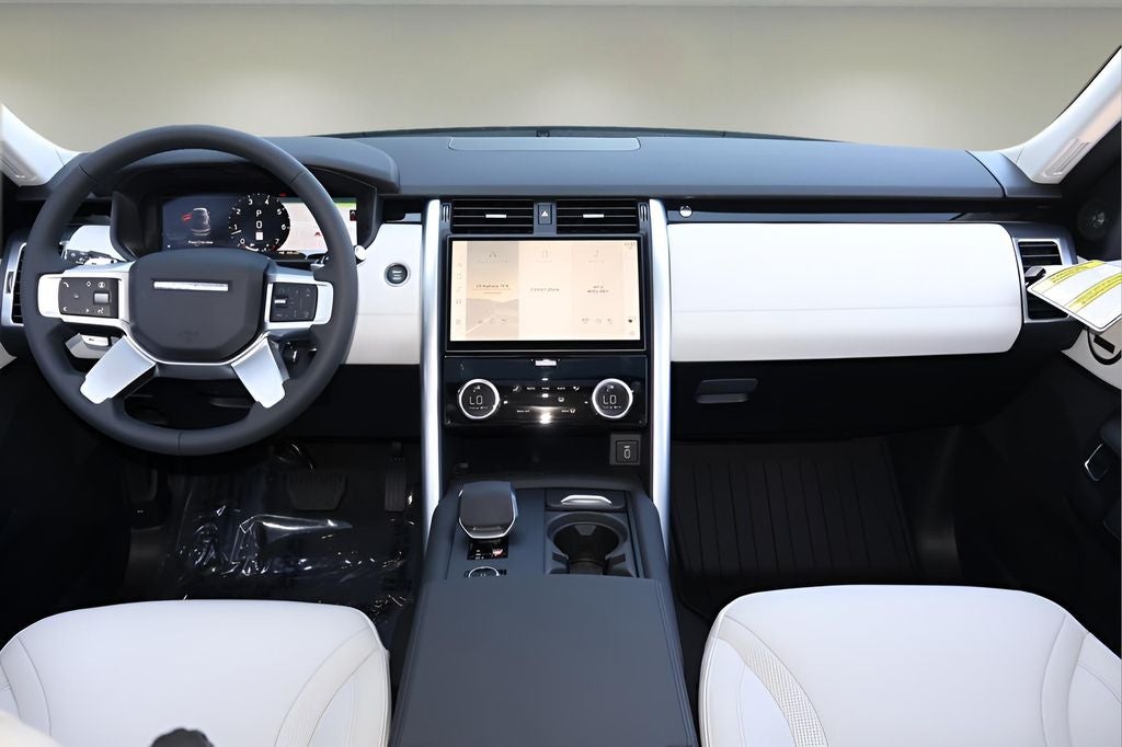 2026 Land Rover Discovery S