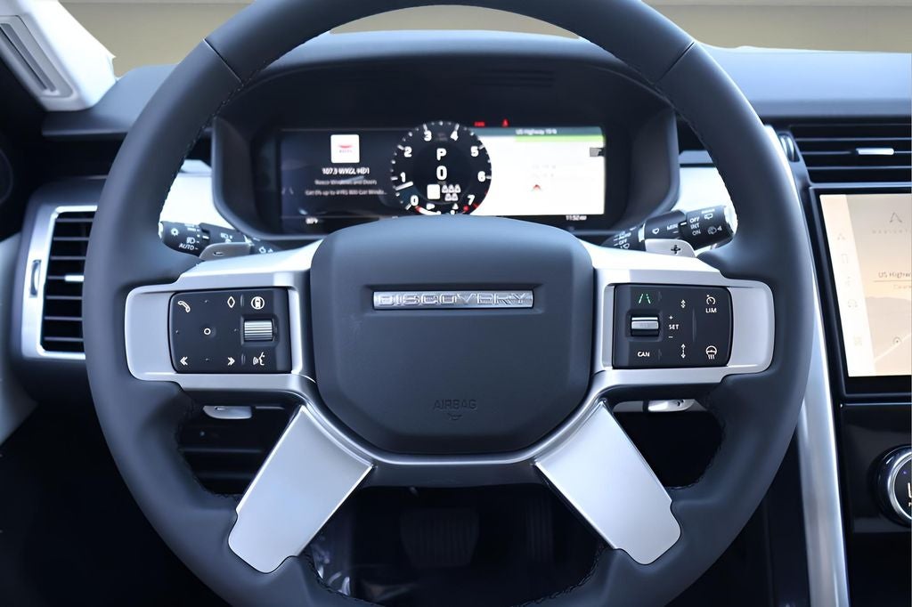 2026 Land Rover Discovery S