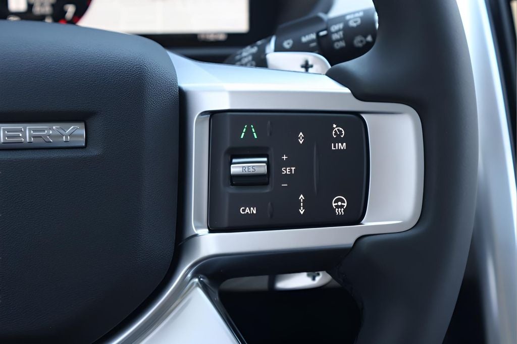 2026 Land Rover Discovery S