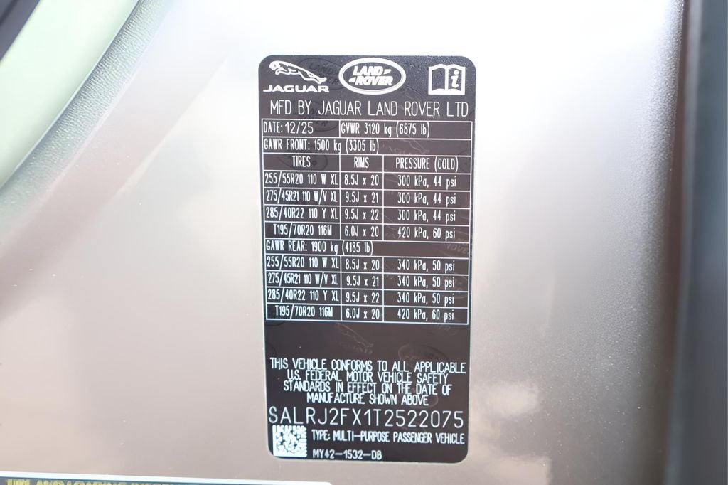 2026 Land Rover Discovery S