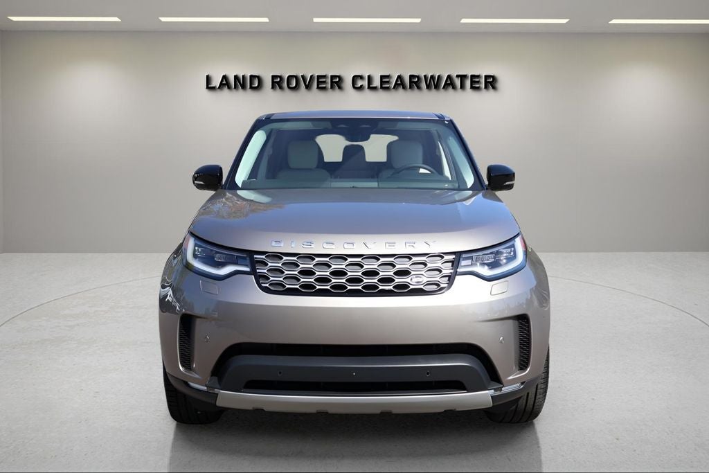 2026 Land Rover Discovery S