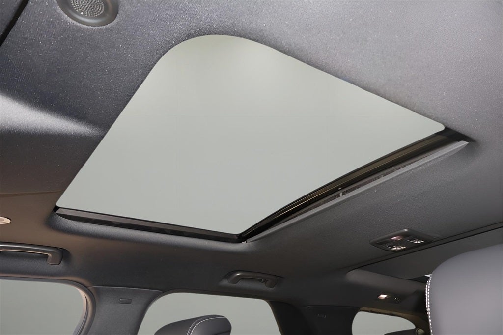 2026 Land Rover Discovery S