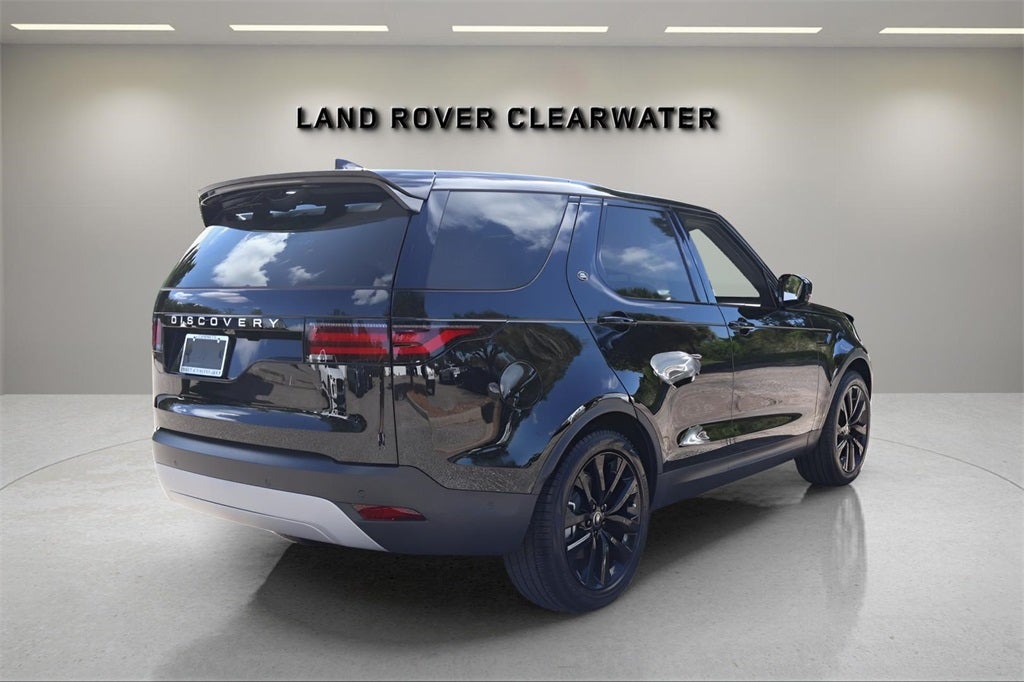 2026 Land Rover Discovery S