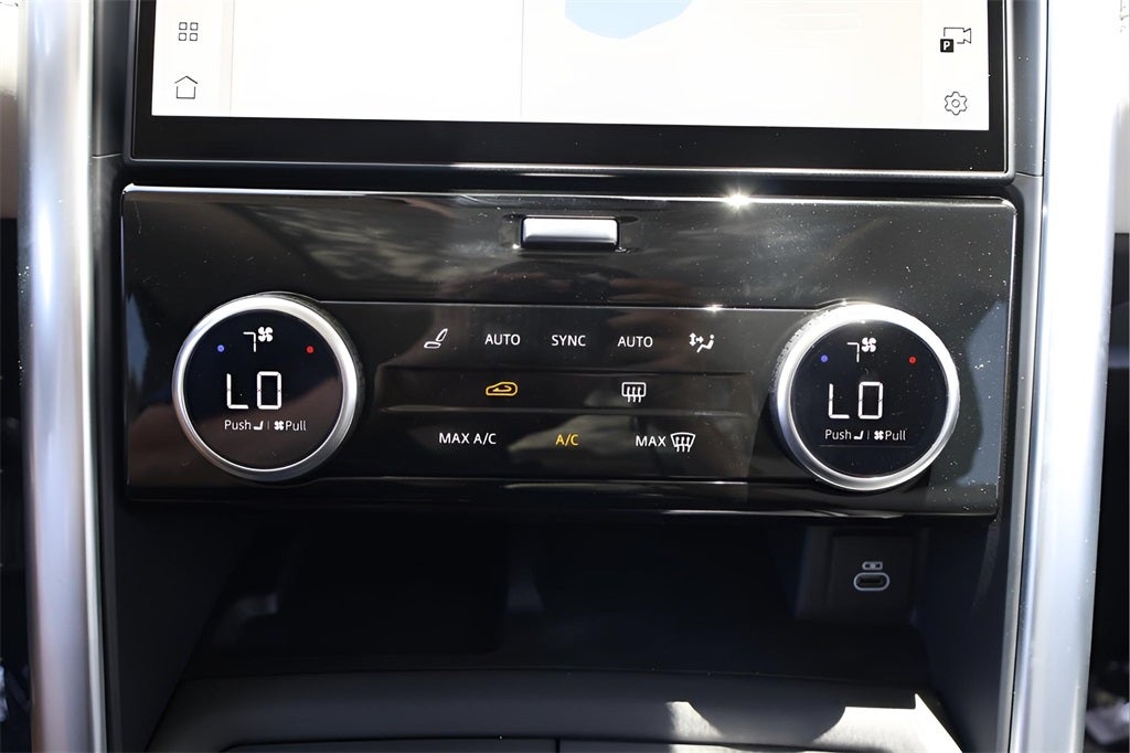 2025 Land Rover Discovery S