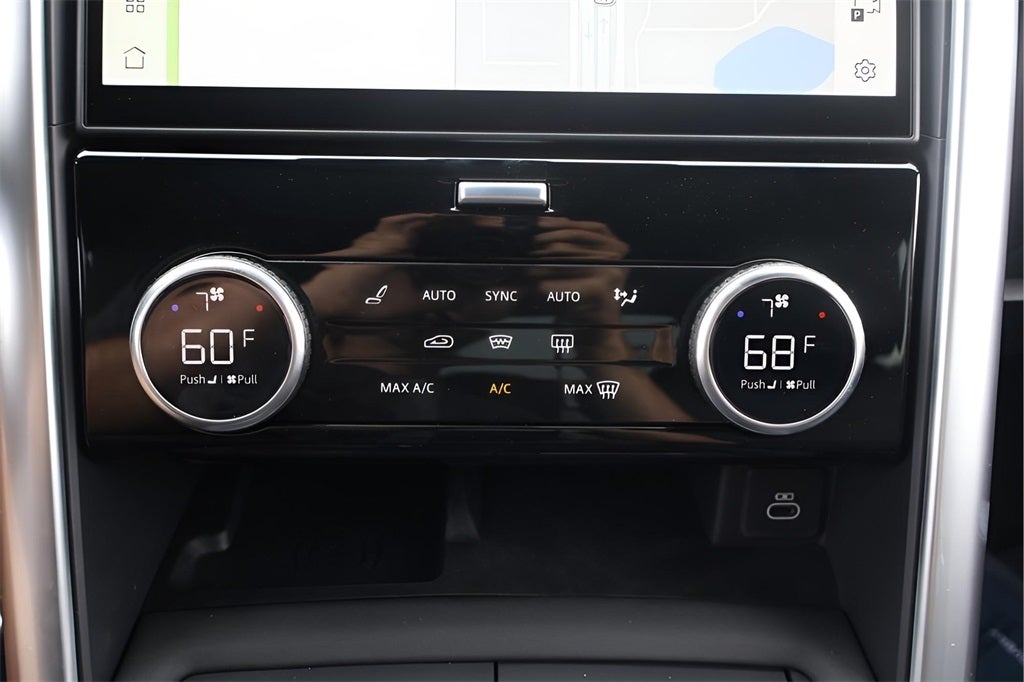 2025 Land Rover Discovery S