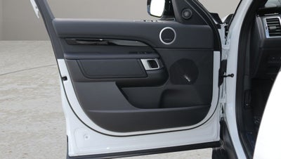 2026 Land Rover Discovery S
