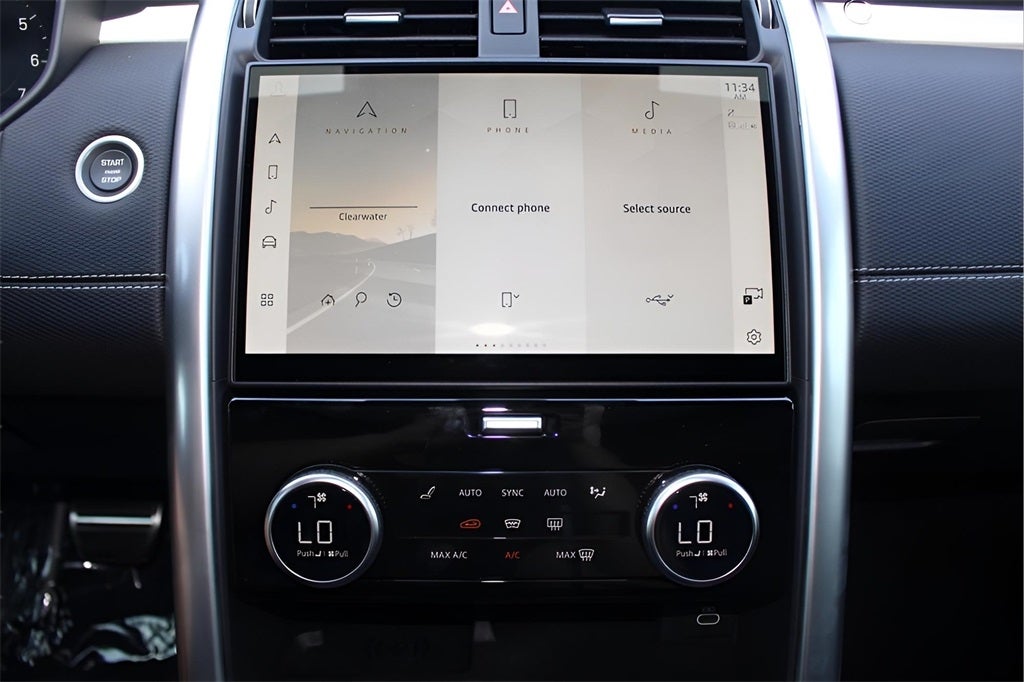 2025 Land Rover Discovery Dynamic SE