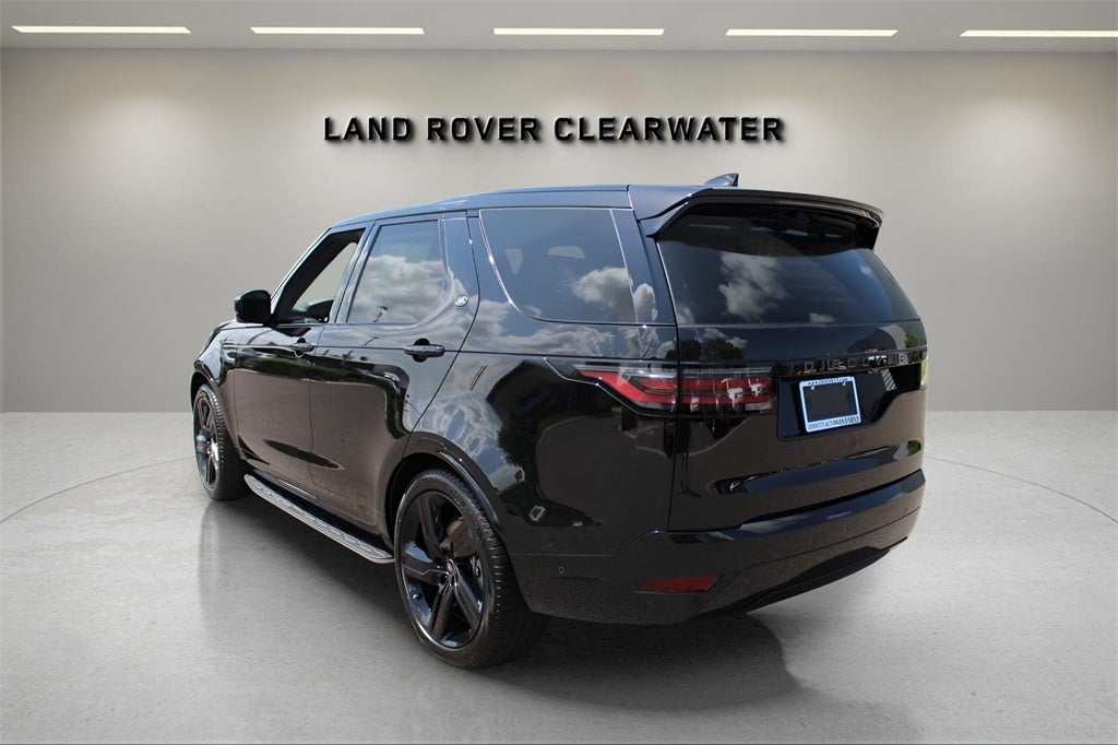 2025 Land Rover Discovery Dynamic SE