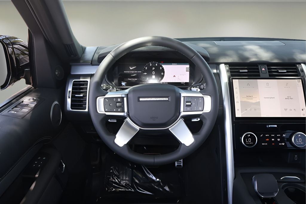 2026 Land Rover Discovery Dynamic SE