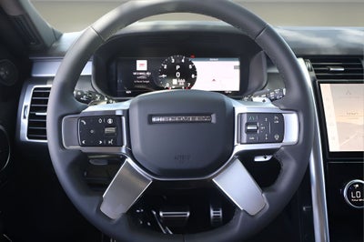 2026 Land Rover Discovery Dynamic SE