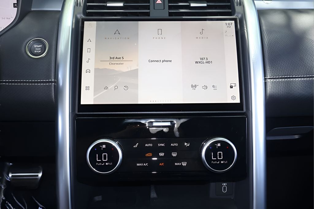 2026 Land Rover Discovery Dynamic SE
