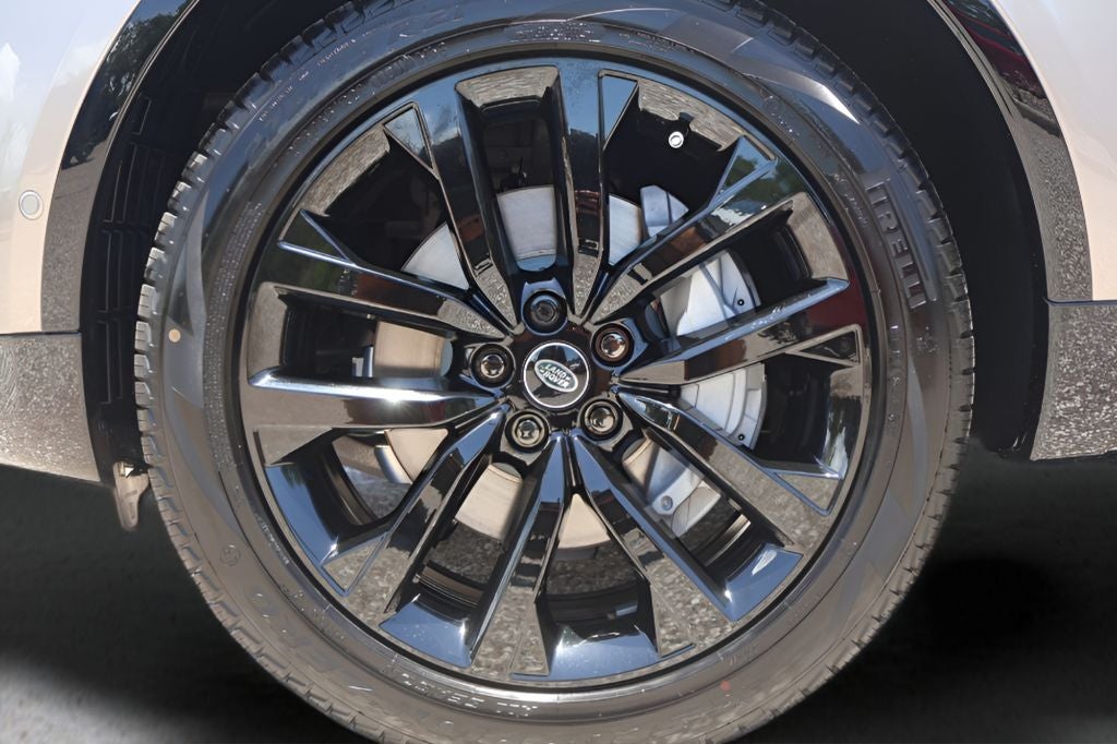 2026 Land Rover Discovery Dynamic SE