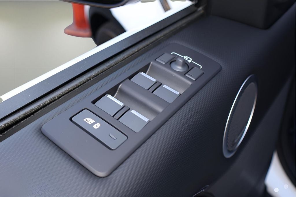 2026 Land Rover Discovery Dynamic SE