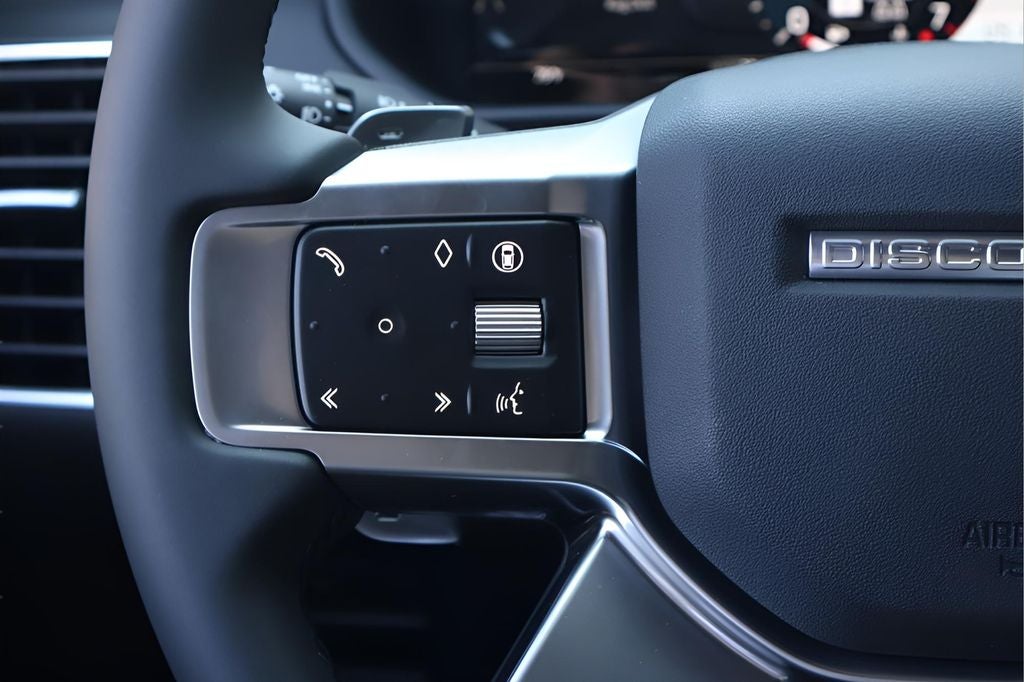 2026 Land Rover Discovery Dynamic SE