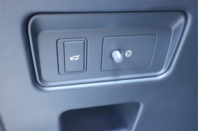 2025 Land Rover Discovery Dynamic SE