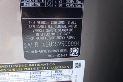 2025 Land Rover Discovery Dynamic SE