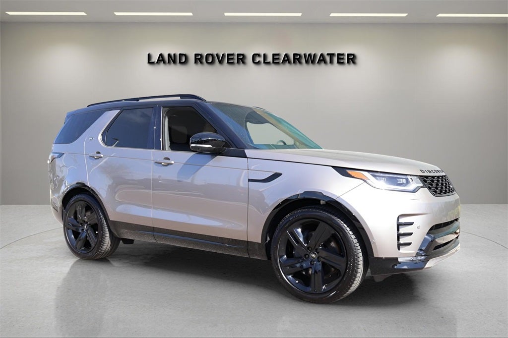 2025 Land Rover Discovery Dynamic SE