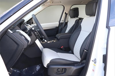 2026 Land Rover Discovery Tempest Edition